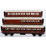 Three 0 gauge GNR bogie coaches