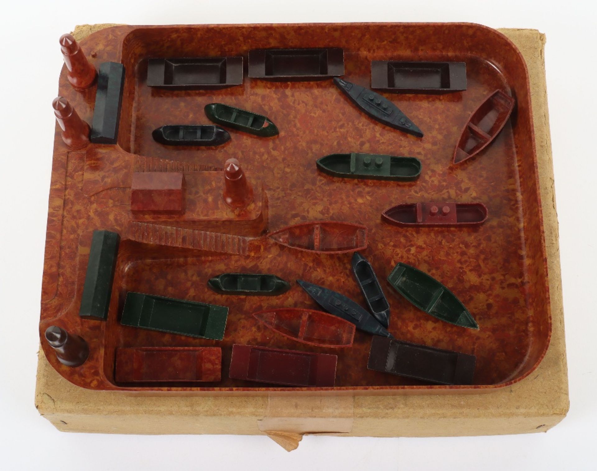 Bakelite Toy Harbour - Image 2 of 2