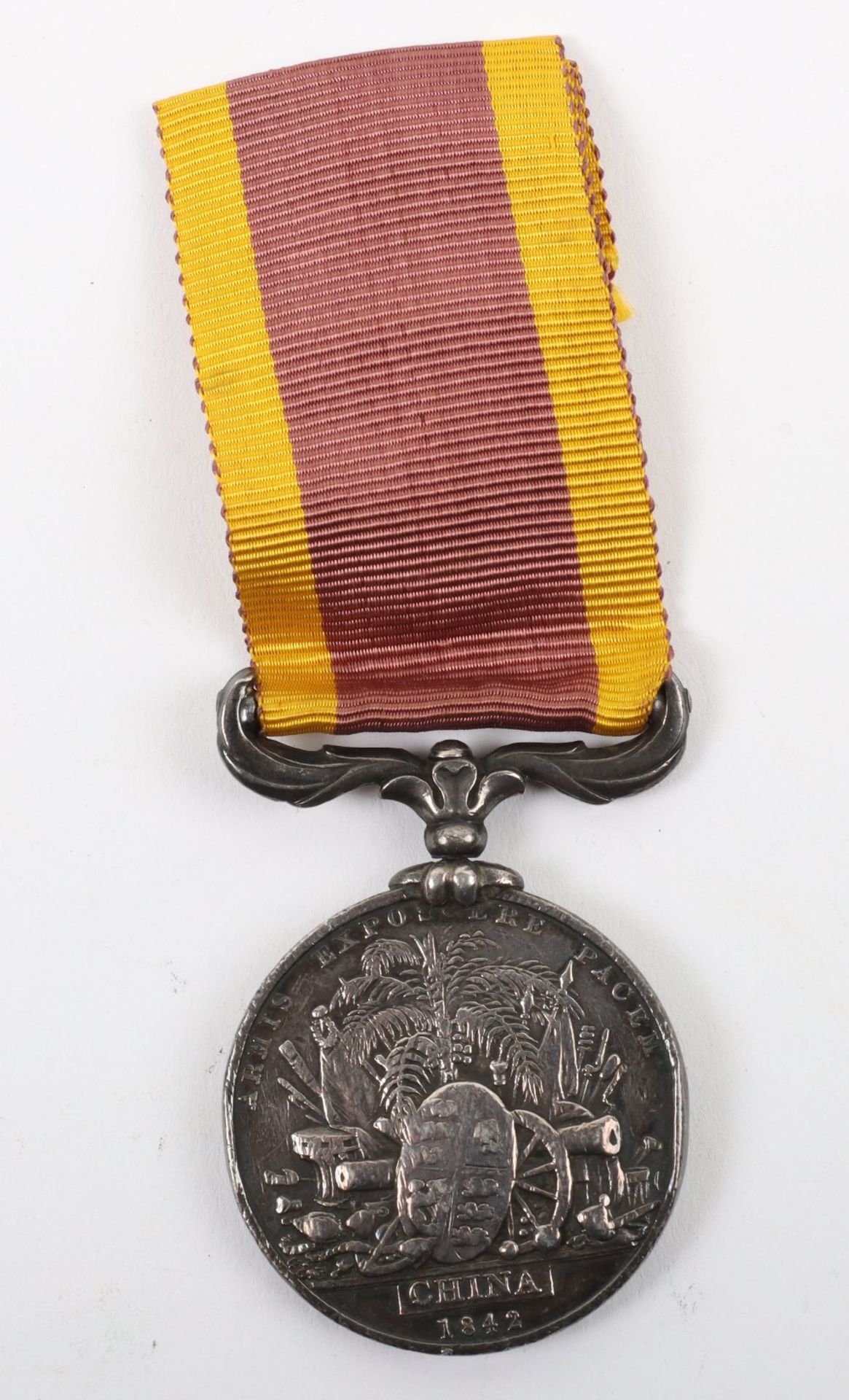 China War Medal 1842 55th (Westmorland) Regiment of Foot, - Bild 2 aus 3