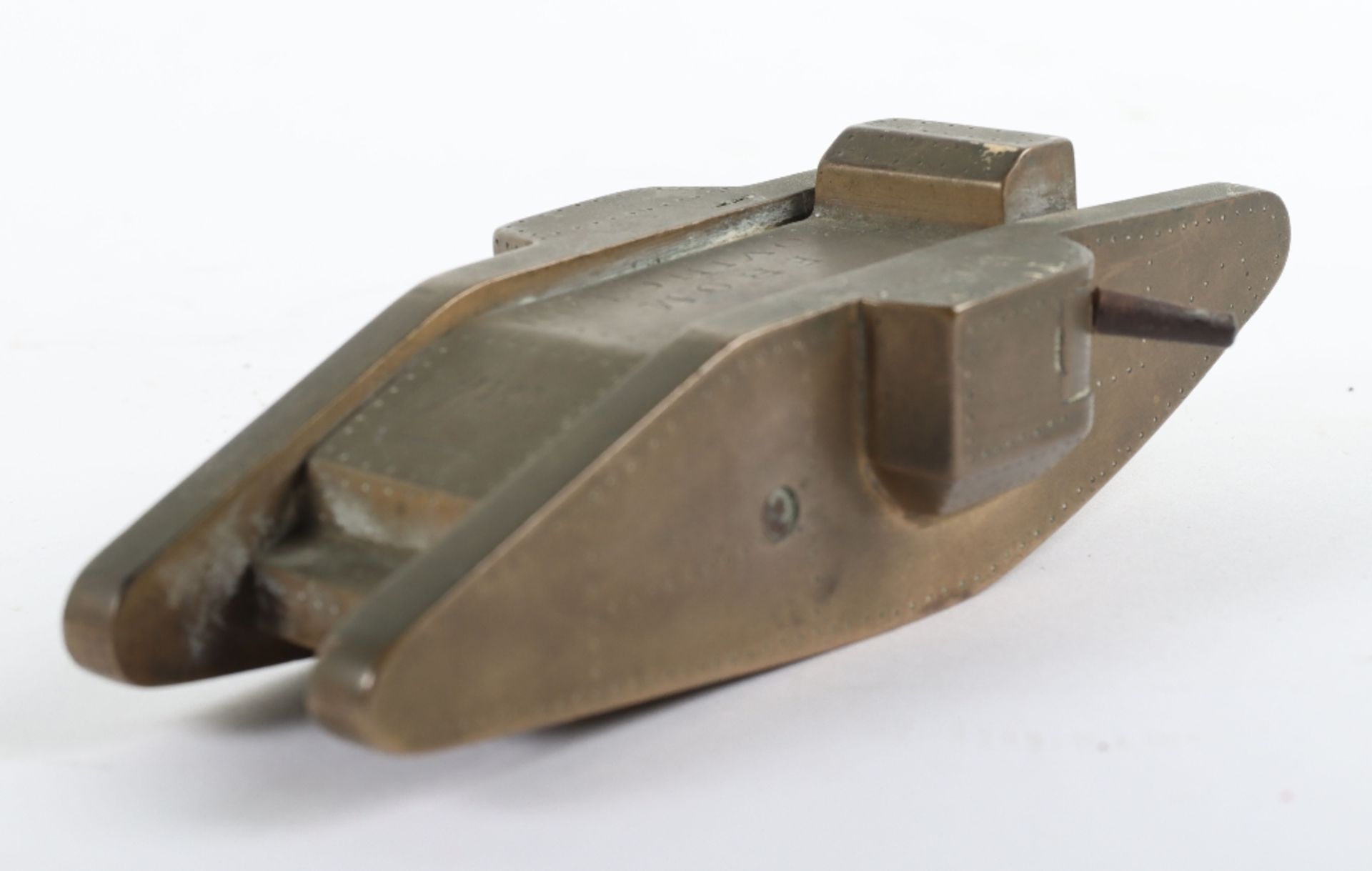 Brass Model of a British Mk V Tank “Souvenir from Bovington” - Bild 4 aus 5