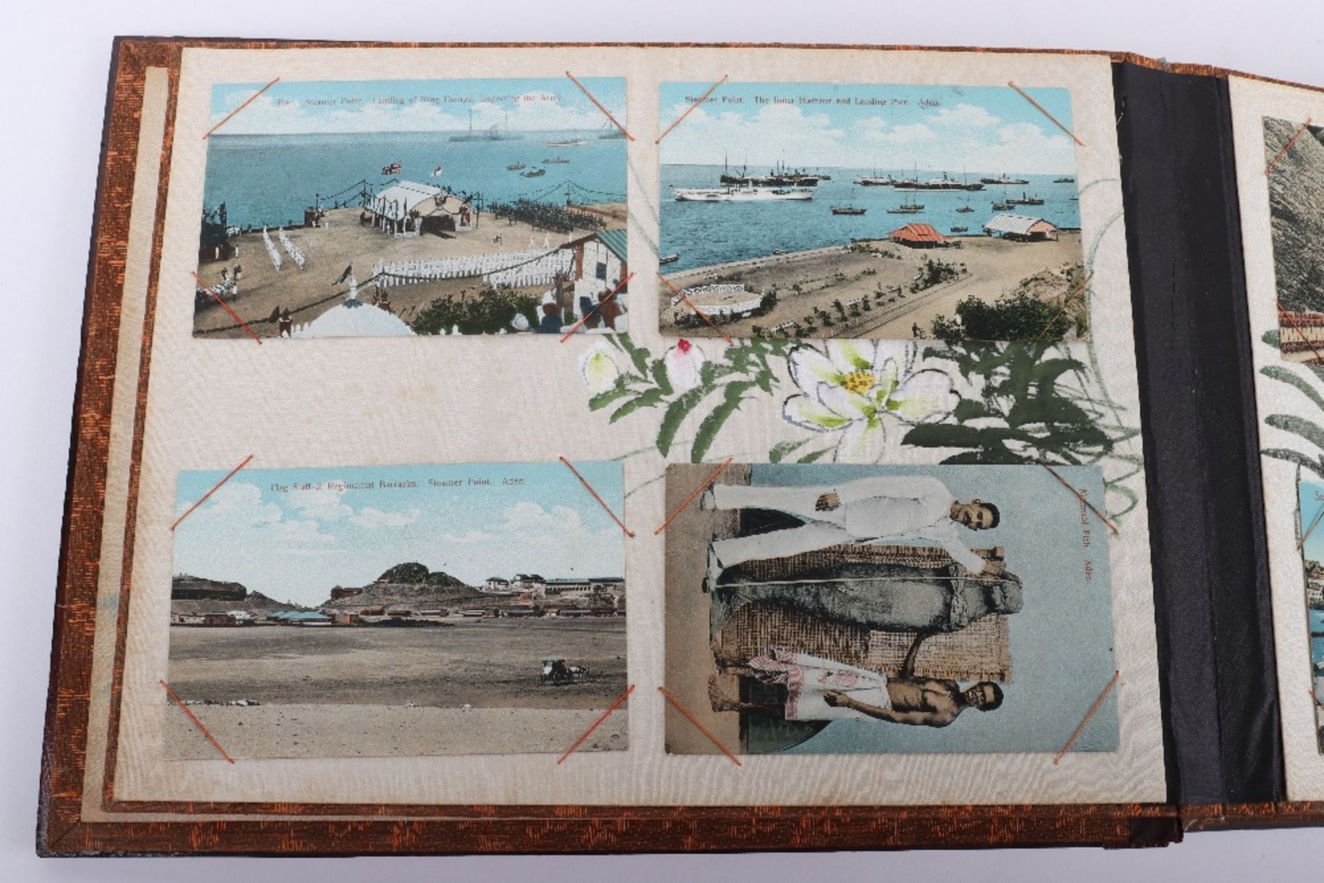 Superb Postcard Album from China and the Far East Circa 1900 - Bild 6 aus 26