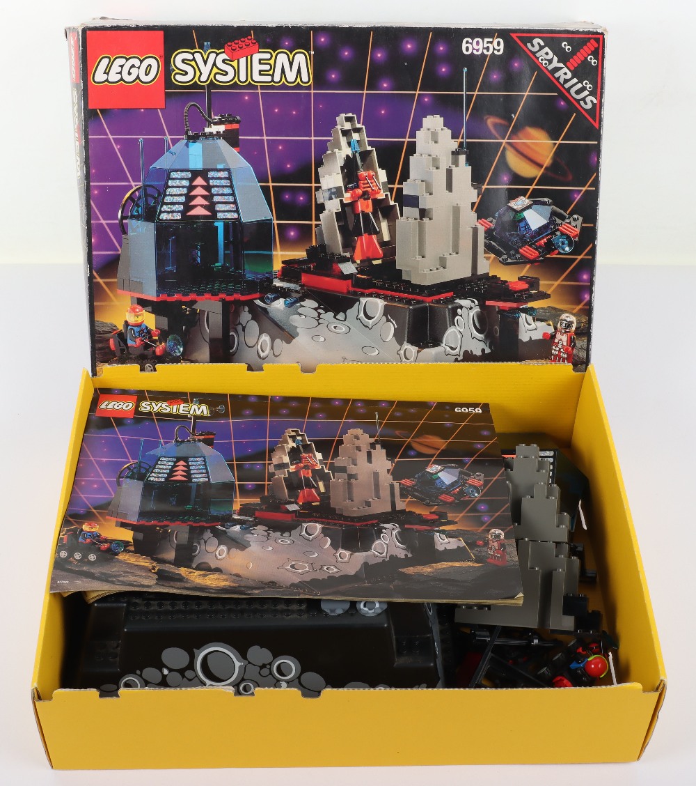 1994 Lego System 6959 Lunar Launch site boxed set - Image 5 of 8