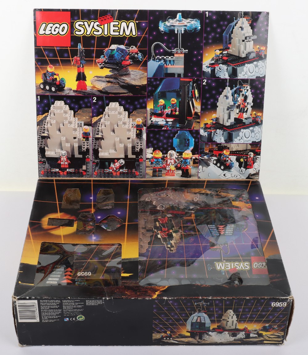 1994 Lego System 6959 Lunar Launch site boxed set - Image 8 of 8