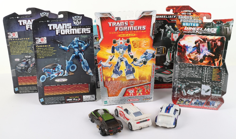 Ten Transformers Takara/Hasbro action figures - Bild 2 aus 3