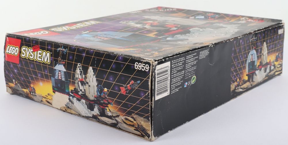 1994 Lego System 6959 Lunar Launch site boxed set - Image 2 of 8