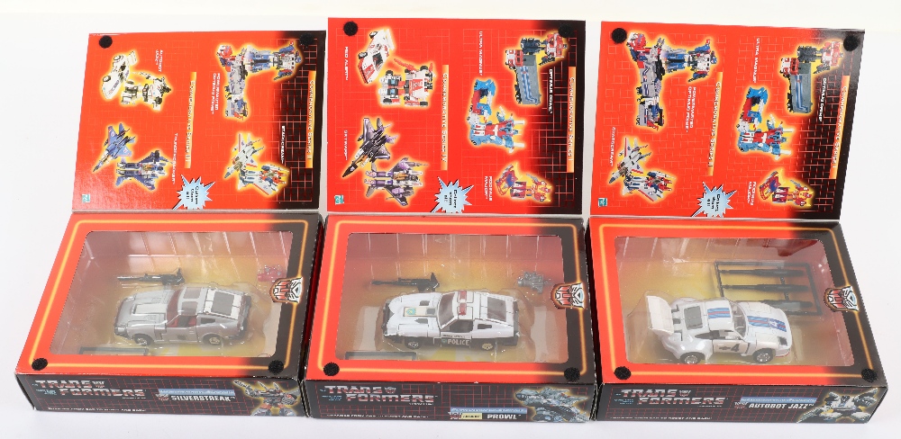Three Transformers Commemorative Series boxed figures - Bild 3 aus 3