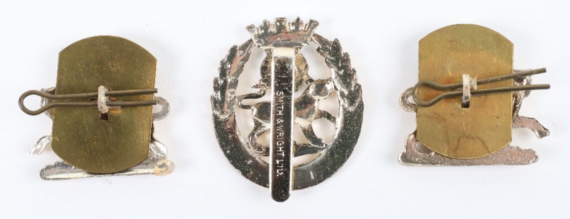 Scarce York & Lancaster Anodised Aluminium Cap and Collar Badge Set - Image 2 of 2