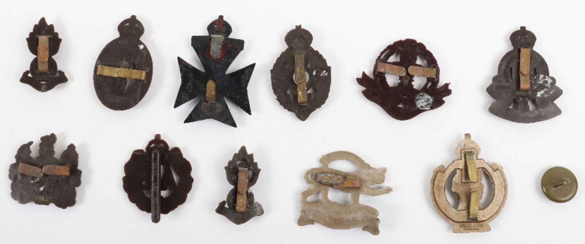 WW2 British War Economy Cap Badges - Image 2 of 2