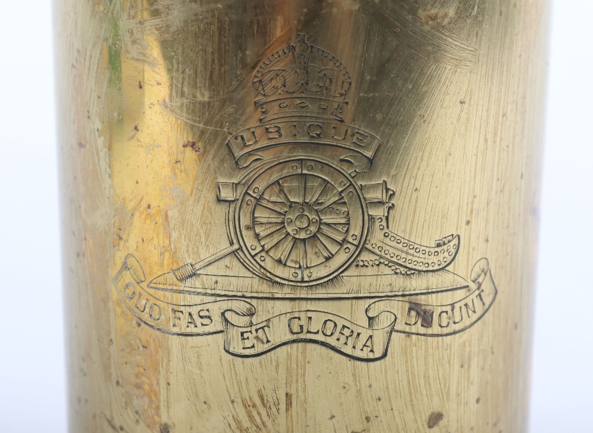 Fine Quality WW1 Trench Art Gong from a 1915 Dated Canadian 18pdr Shell of the 1st General Headquart - Image 2 of 7