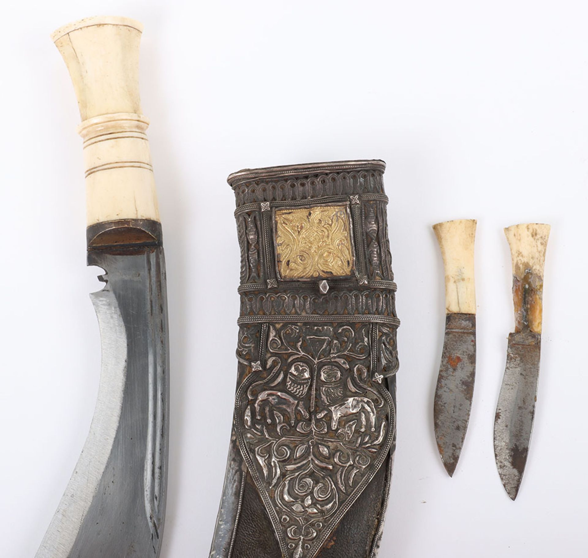 Nepalese Silver Mounted Kukri, late 19th Century - Bild 2 aus 14