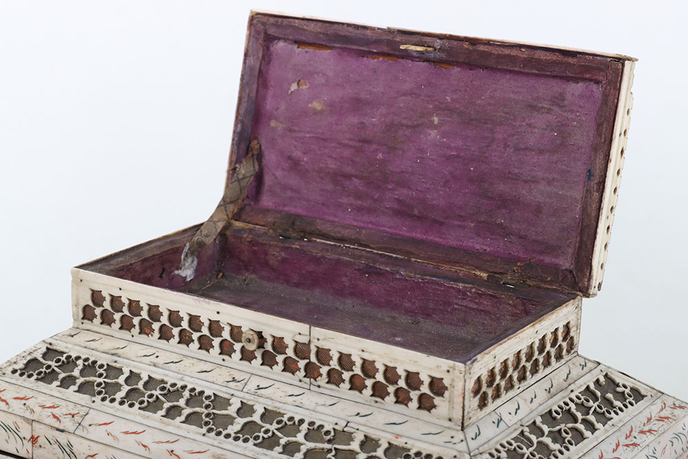 Good Prisoner of War Sewing Box of Casket Form, Early 19th Century - Bild 7 aus 11