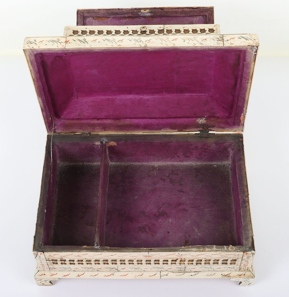 Good Prisoner of War Sewing Box of Casket Form, Early 19th Century - Bild 10 aus 11