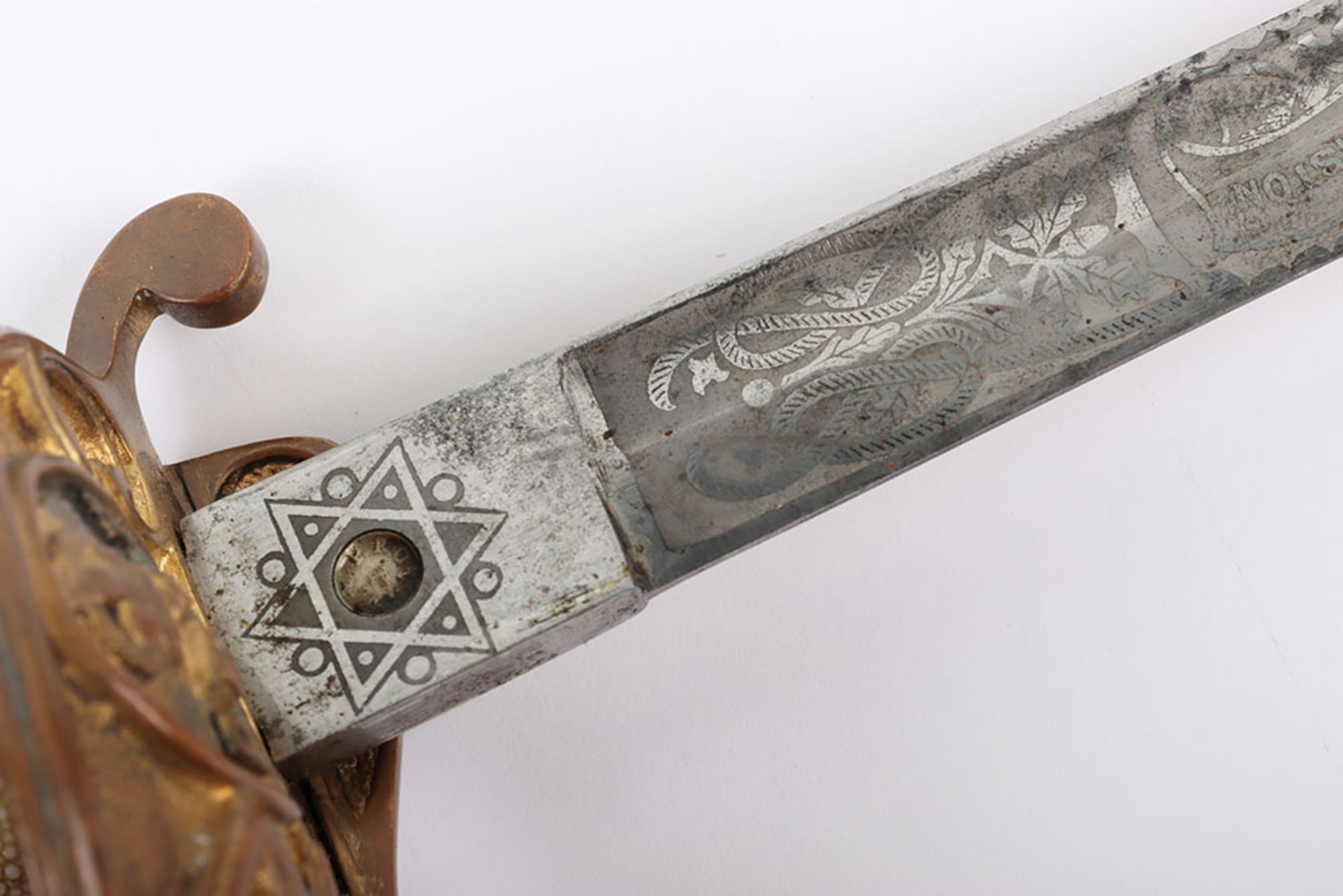 Scarce Royal Naval Volunteers (R.N.V) Officer’s Sword by J R Gaunt & Sons No. 15360 - Image 5 of 16