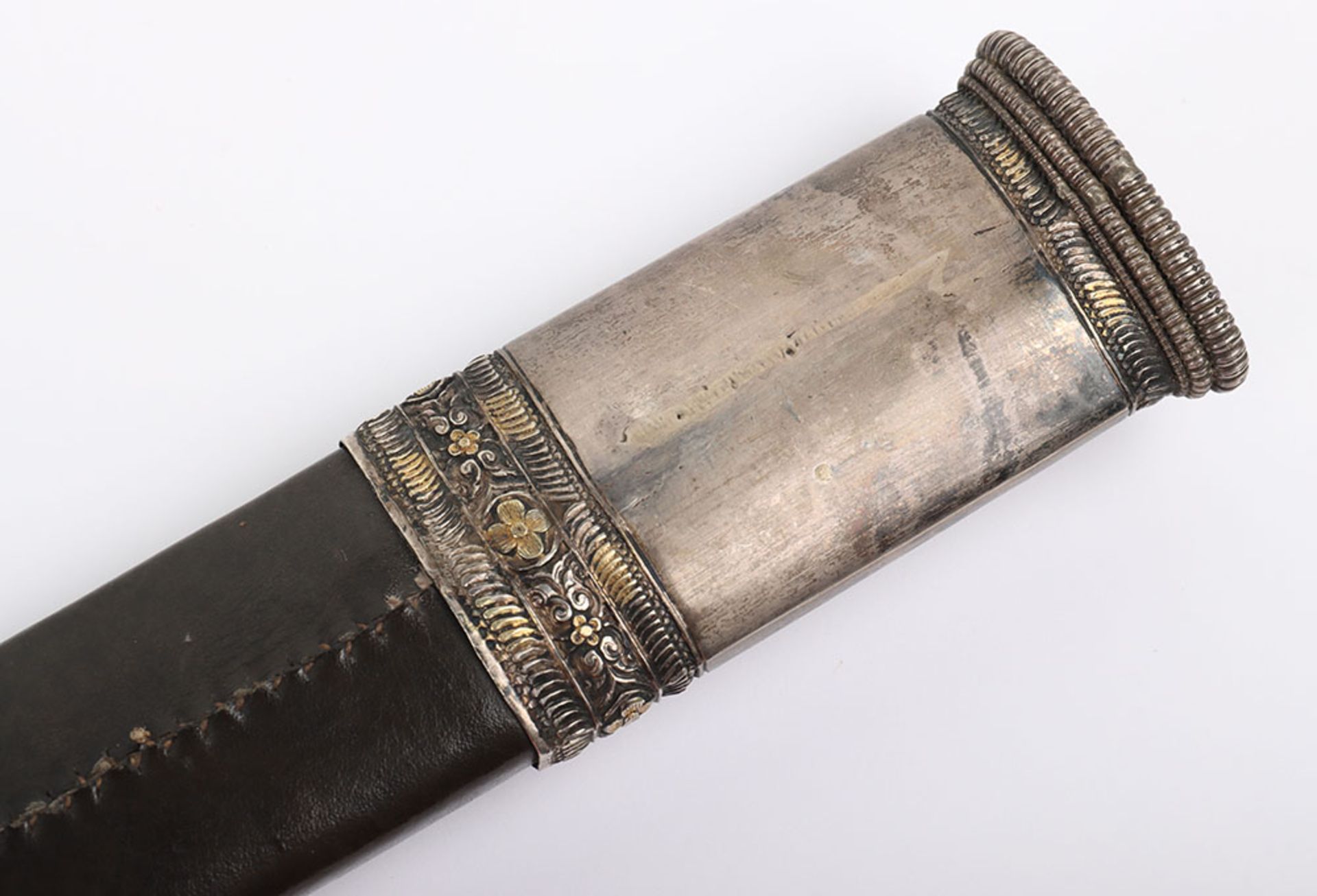 Good Tibetan Silver Mounted Dagger, 19th Century - Image 3 of 10