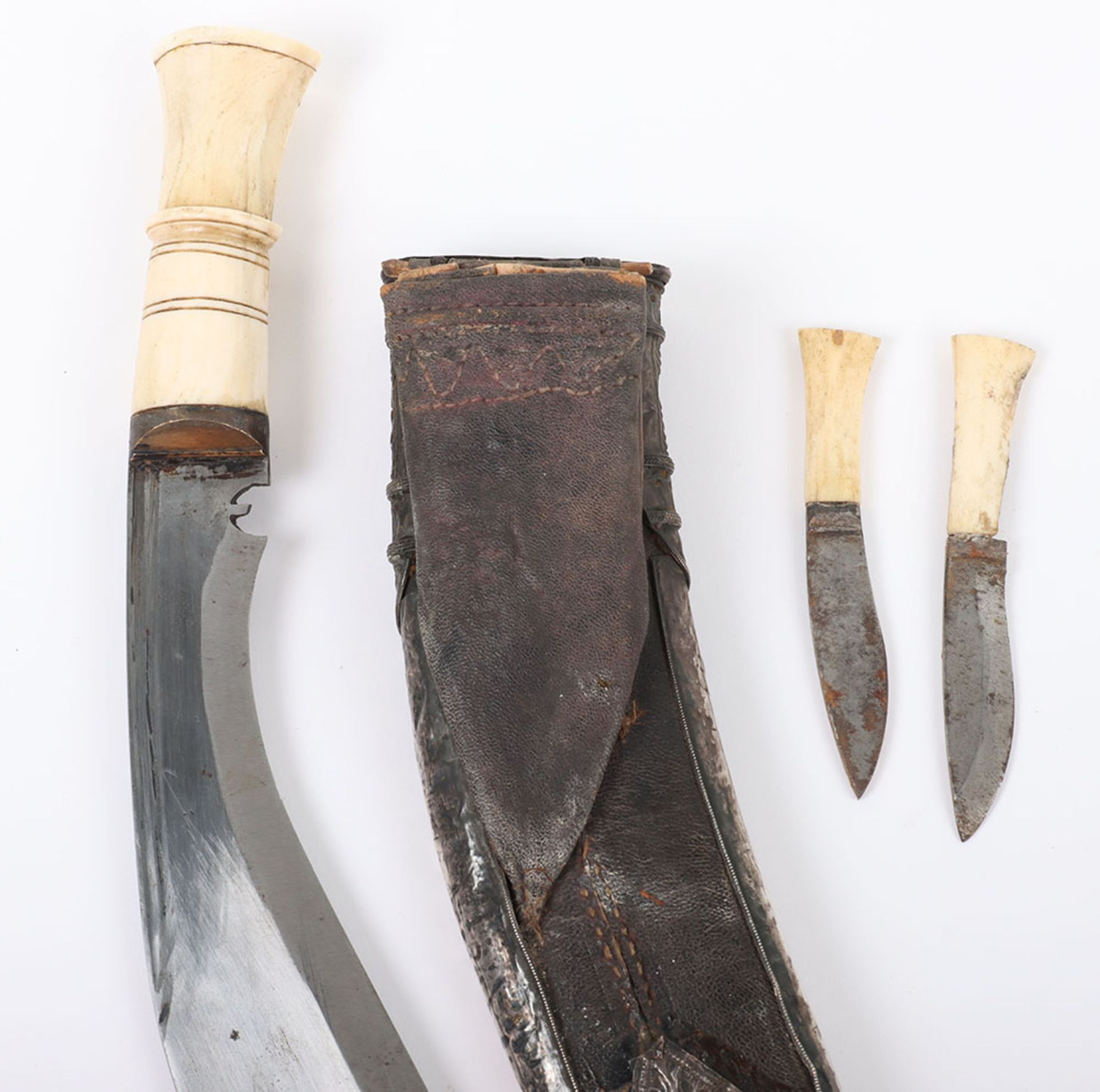 Nepalese Silver Mounted Kukri, late 19th Century - Bild 4 aus 14