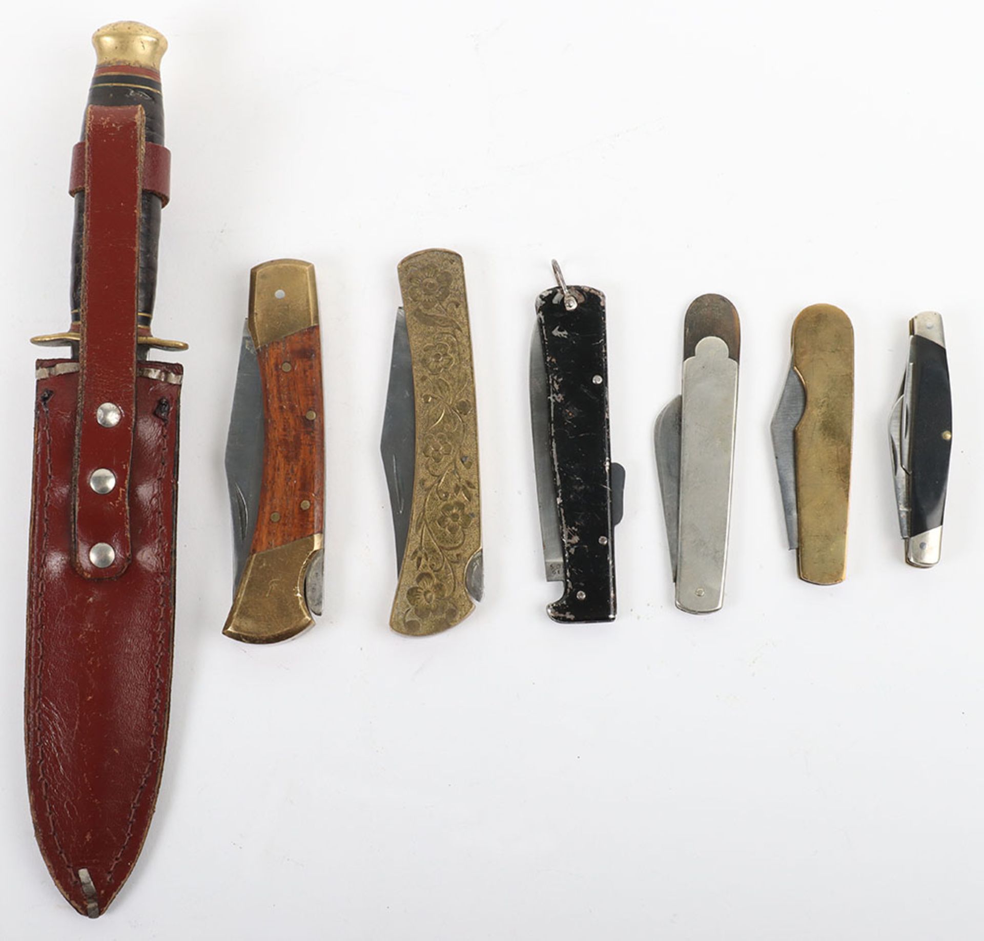 A selection of 20th century or earlier folding knives - Image 2 of 7