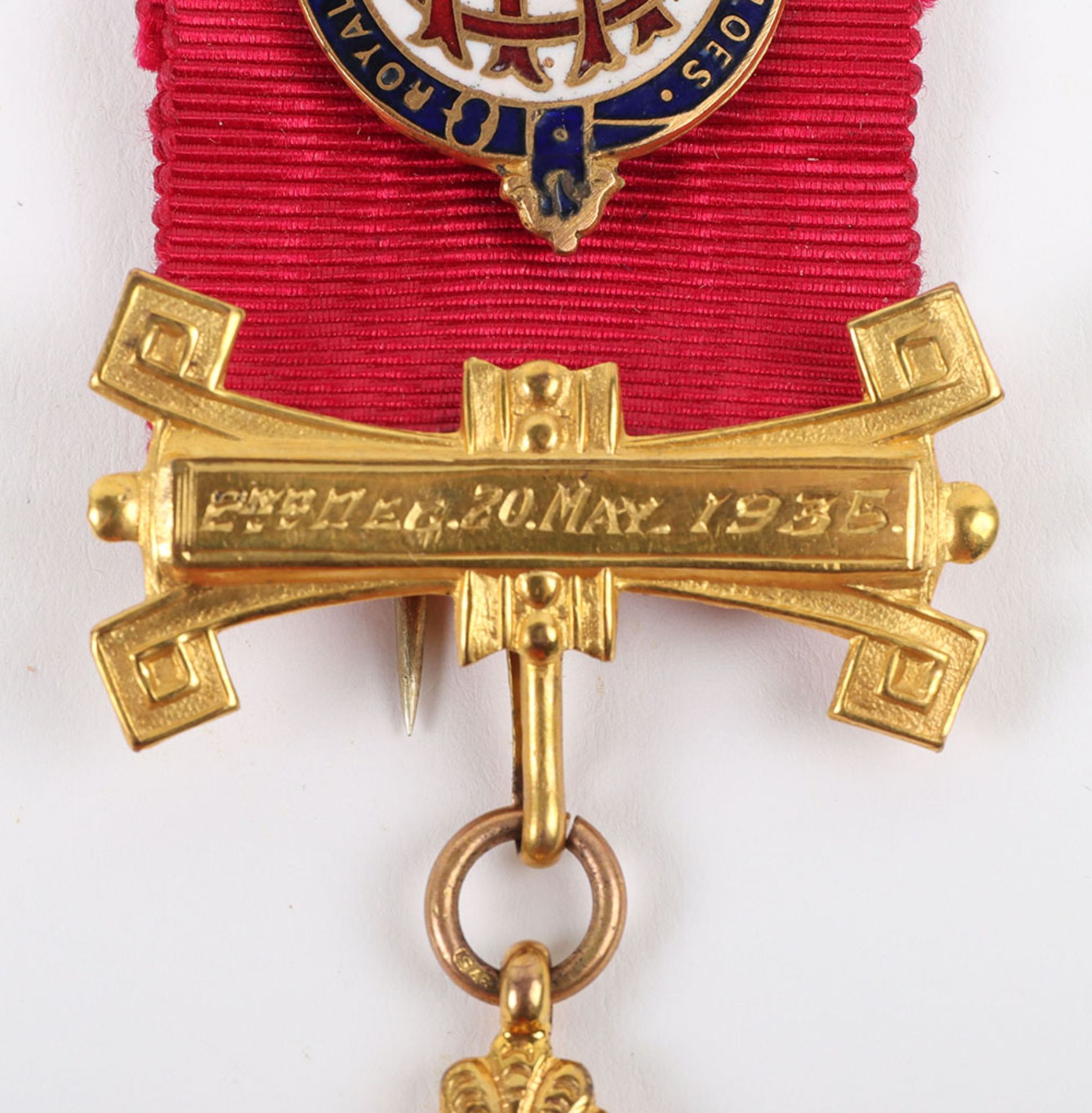 A 9ct gold Masonic Order of the Buffalo medal - Image 8 of 12