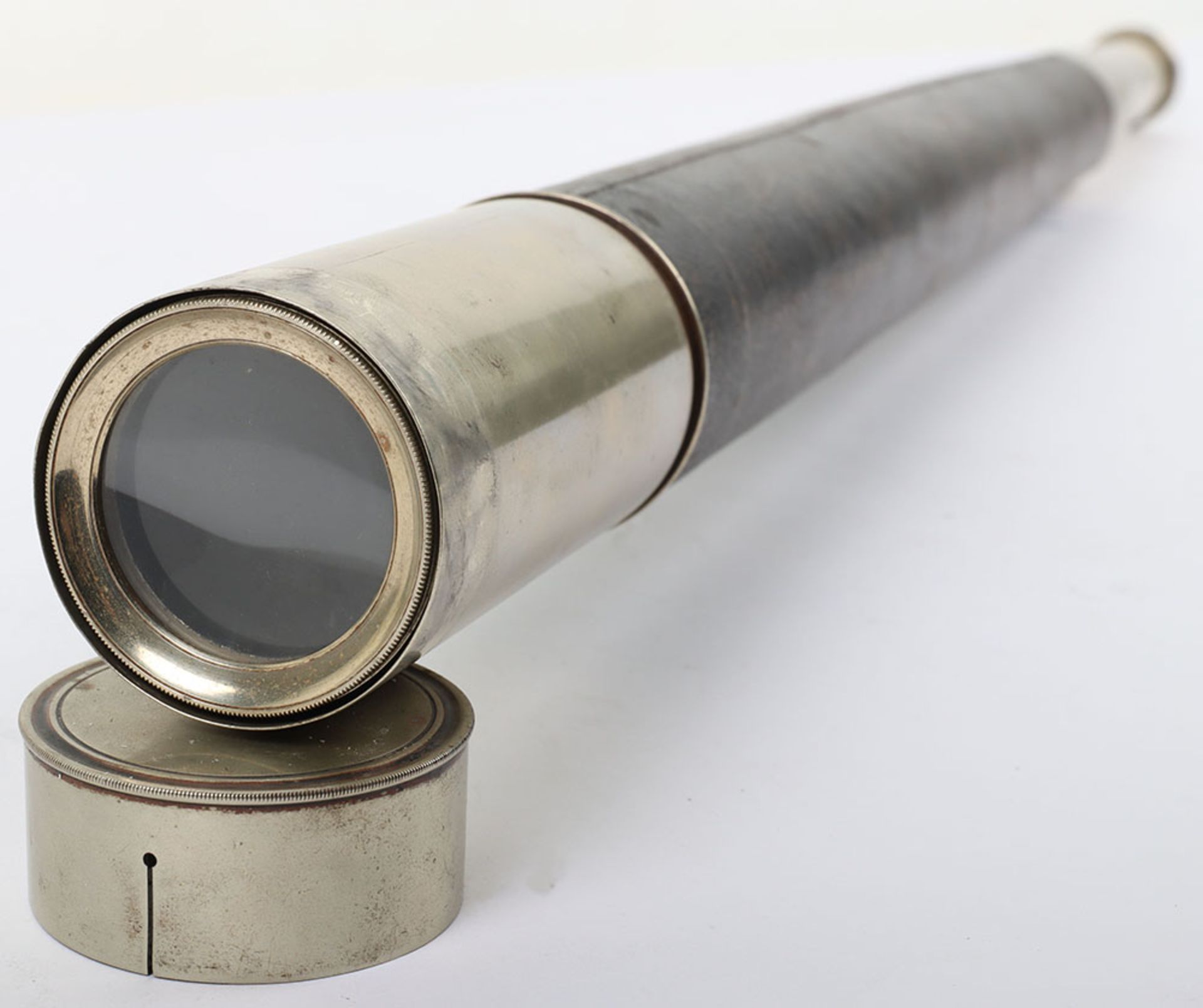 A 19th century Royal Navy Officers telescope by Dollond, London belonging to ‘J.P. Pipon R.N’ - Image 4 of 6