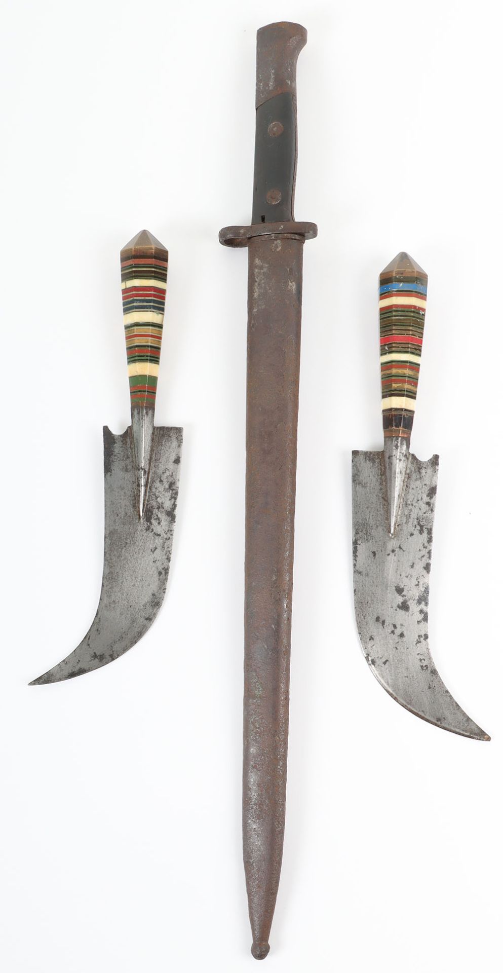 A British 1907 pattern sword bayonet and scabbard