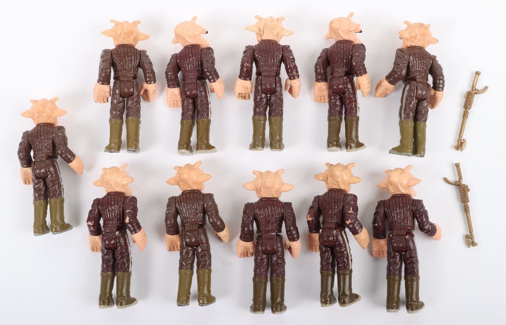 Eleven Loose Vintage Star Wars Return of The Jedi Ree-Yees Figures - Bild 2 aus 2