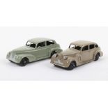 Two Dinky Toys 39 Series USA Cars