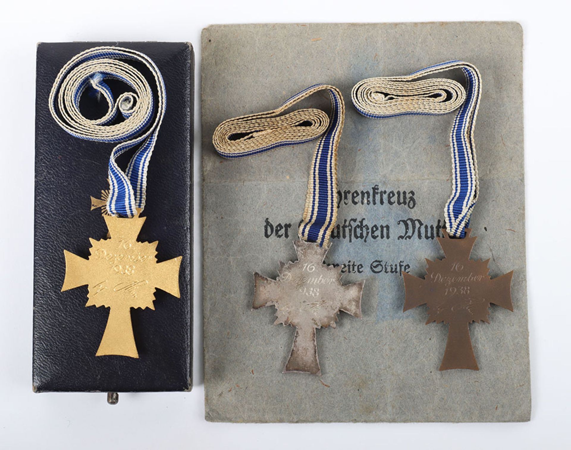 Three Grades of the Third Reich Mothers Cross - Bild 2 aus 4