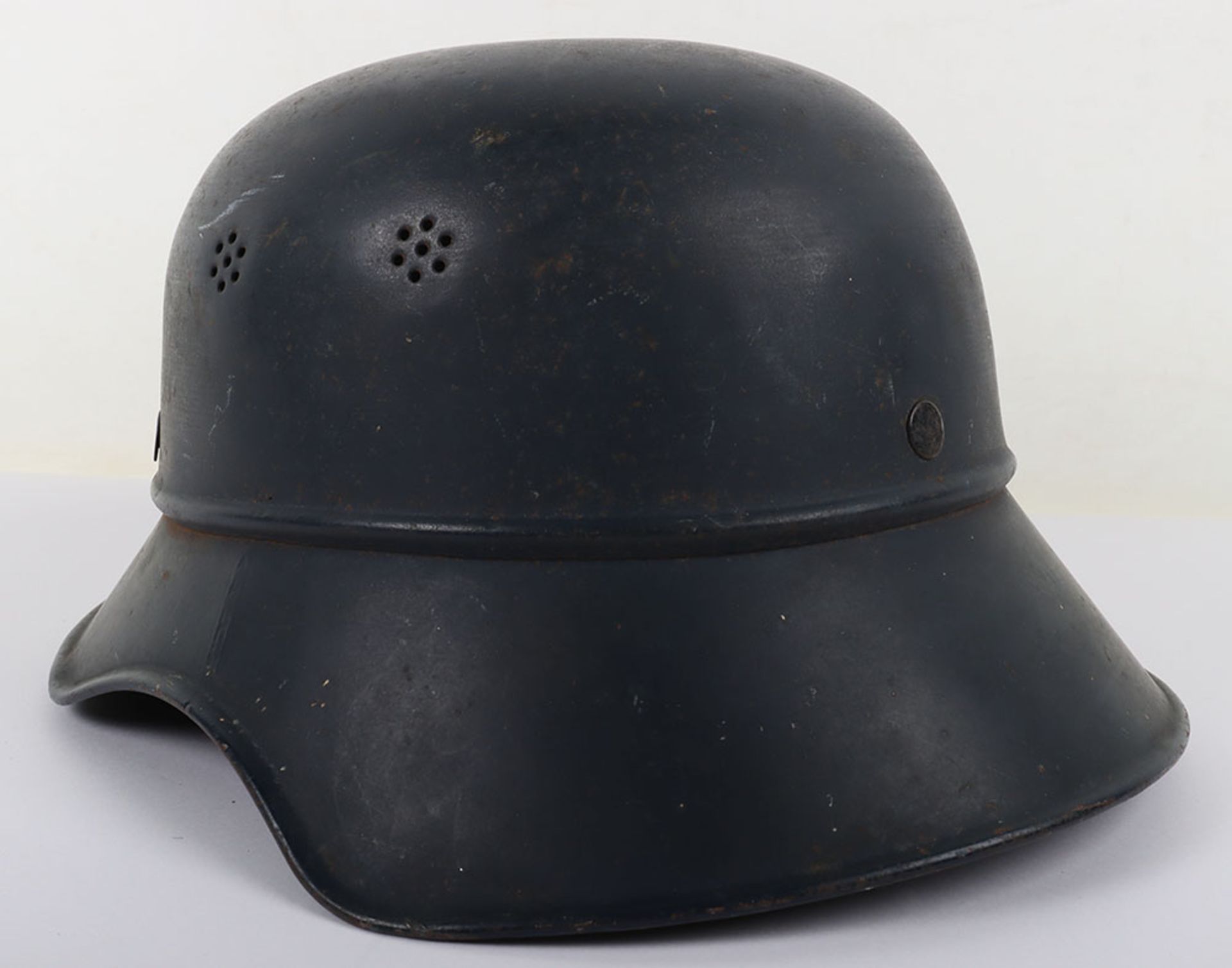 WW2 German Luftschutz Helmet - Bild 6 aus 9