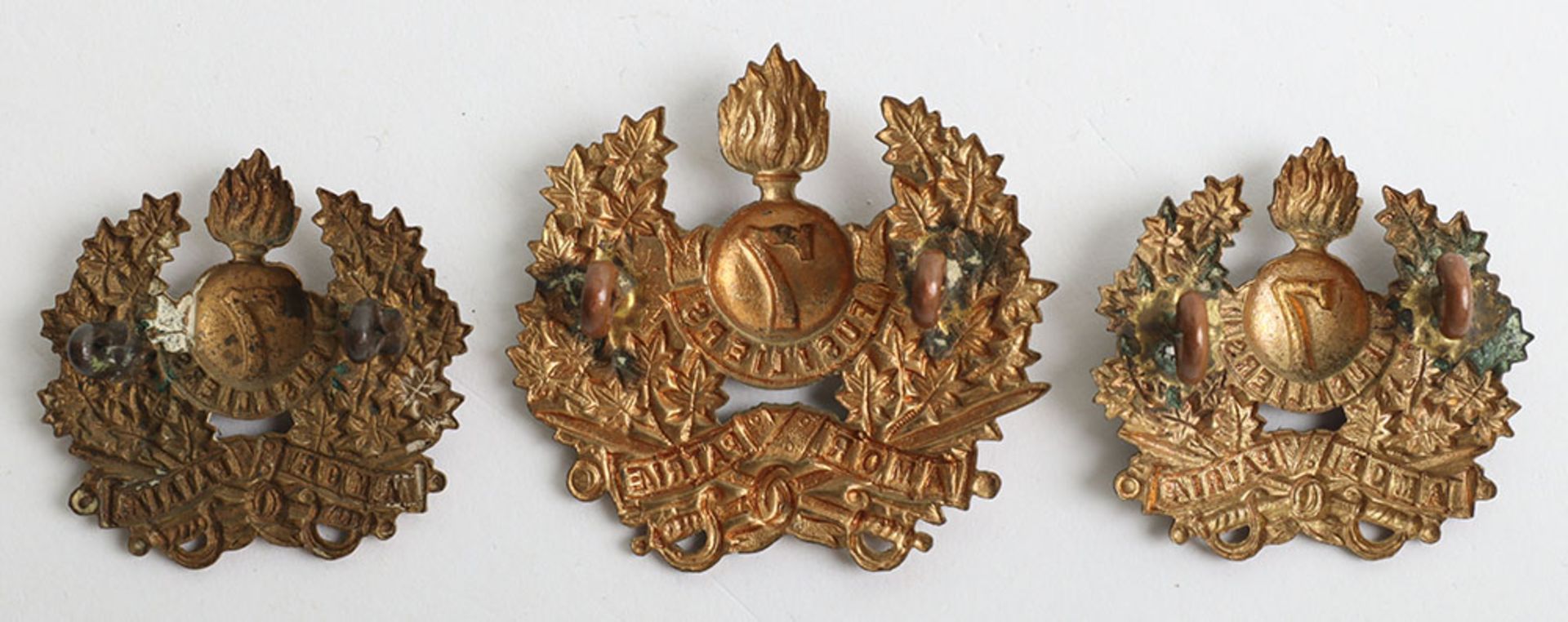 Canadian 7th Regiment of Fusiliers Cap and Collar Badge Set - Image 2 of 2