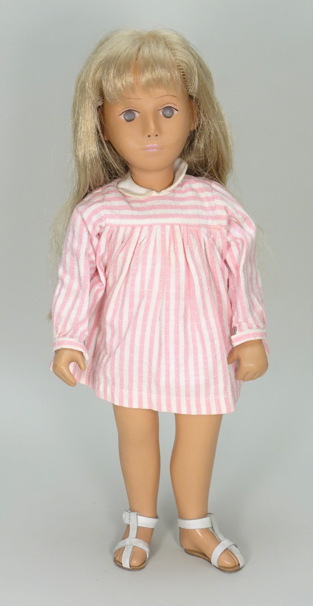 Scarce Sasha Gotz blonde pale skinned girl doll with saucer eyes, Swiss late 1960s,