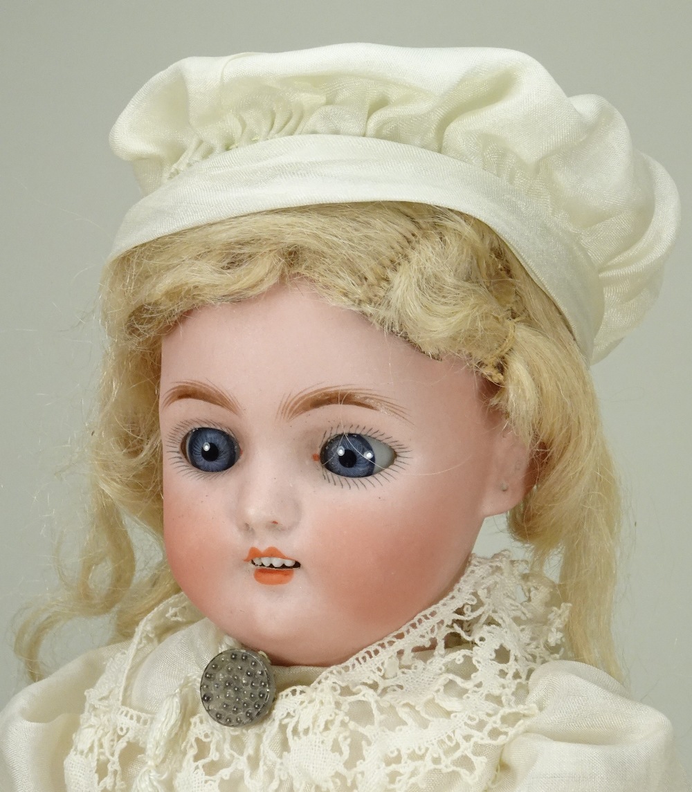 Simon & Halbig 1078 bisque head doll, German circa 1910, - Image 2 of 2