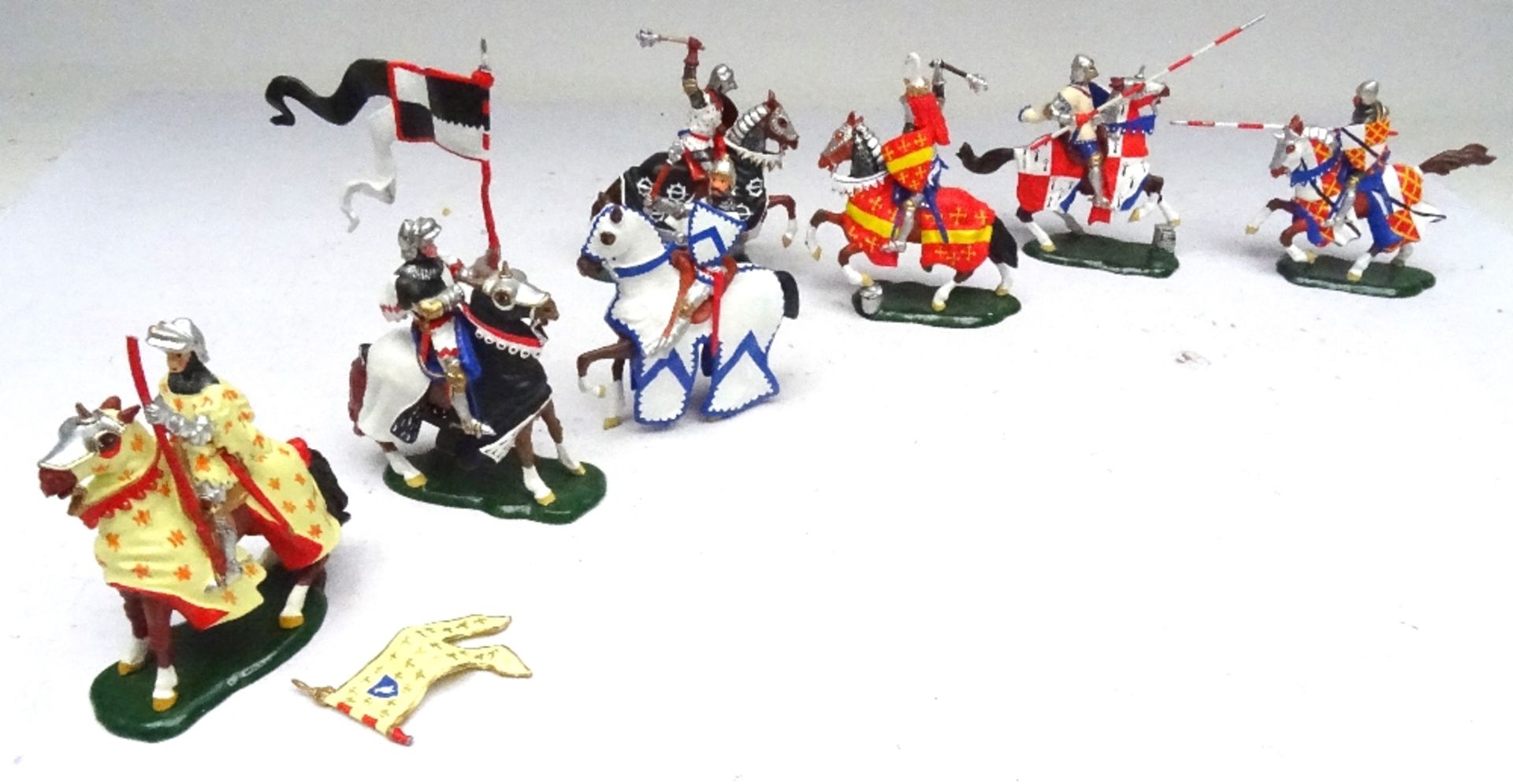 Replica six recast mounted Britains Knights of Agincourt - Image 5 of 12