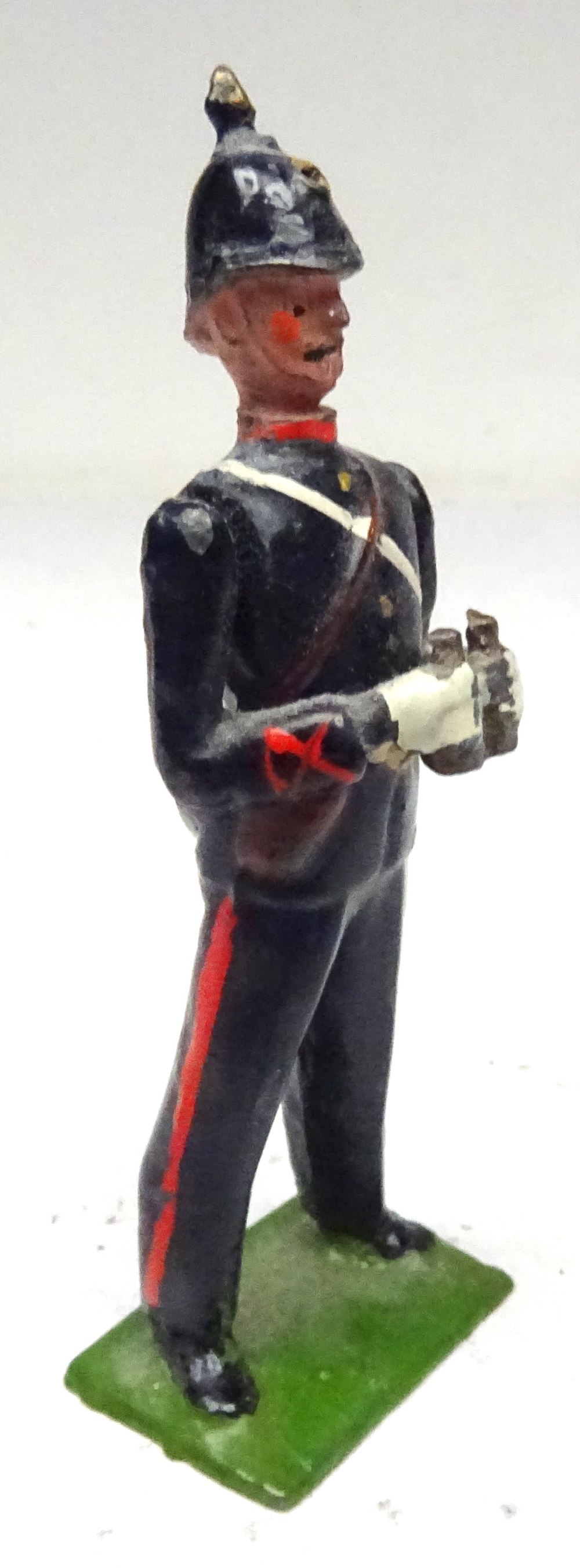 Britains SPECIAL PAINT Royal Field Artillery Officer - Image 3 of 3