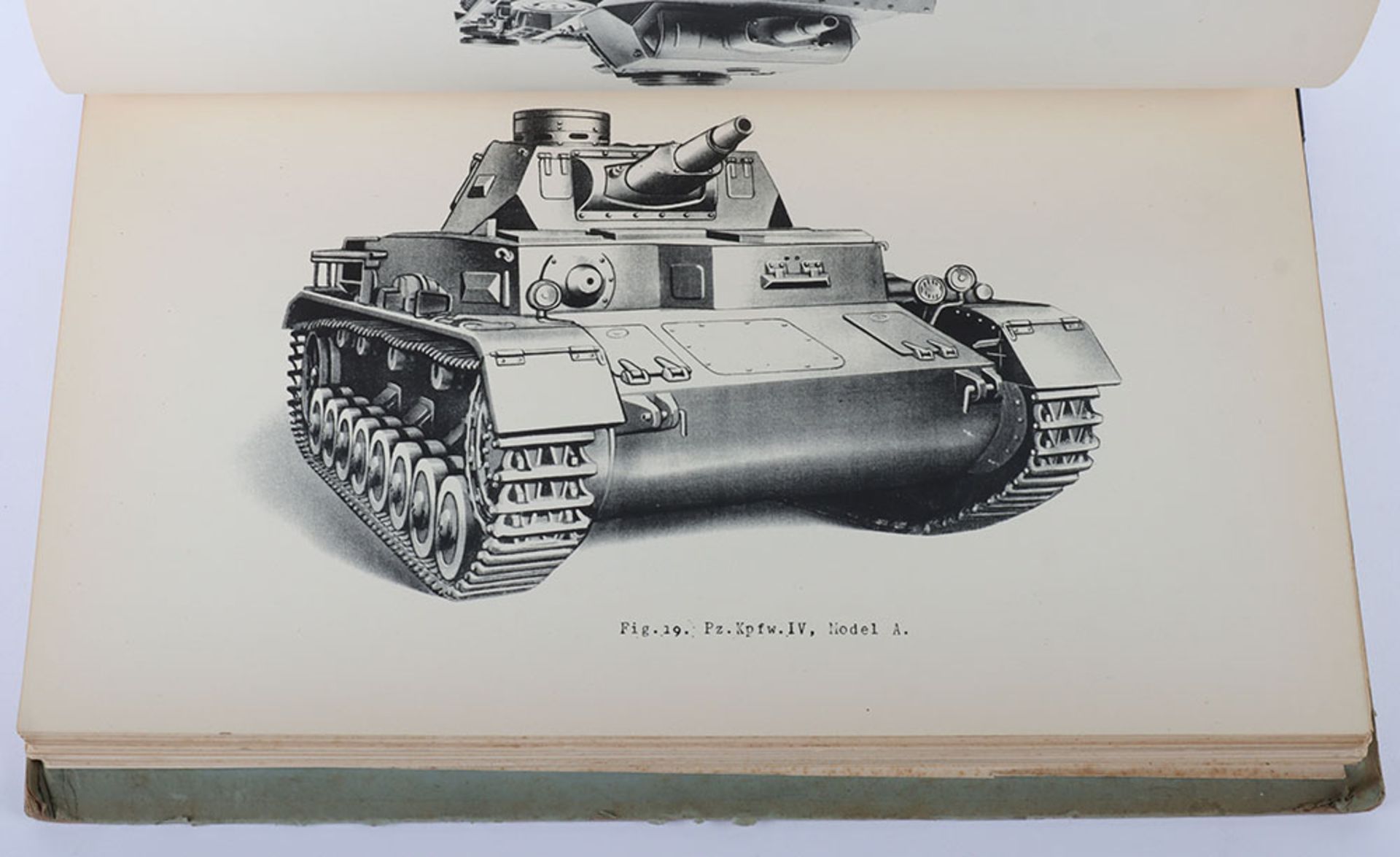 Illustrated Record of German Army Equipment 1939-1945 Volume III Armoured Fighting Vehicles - Image 4 of 5