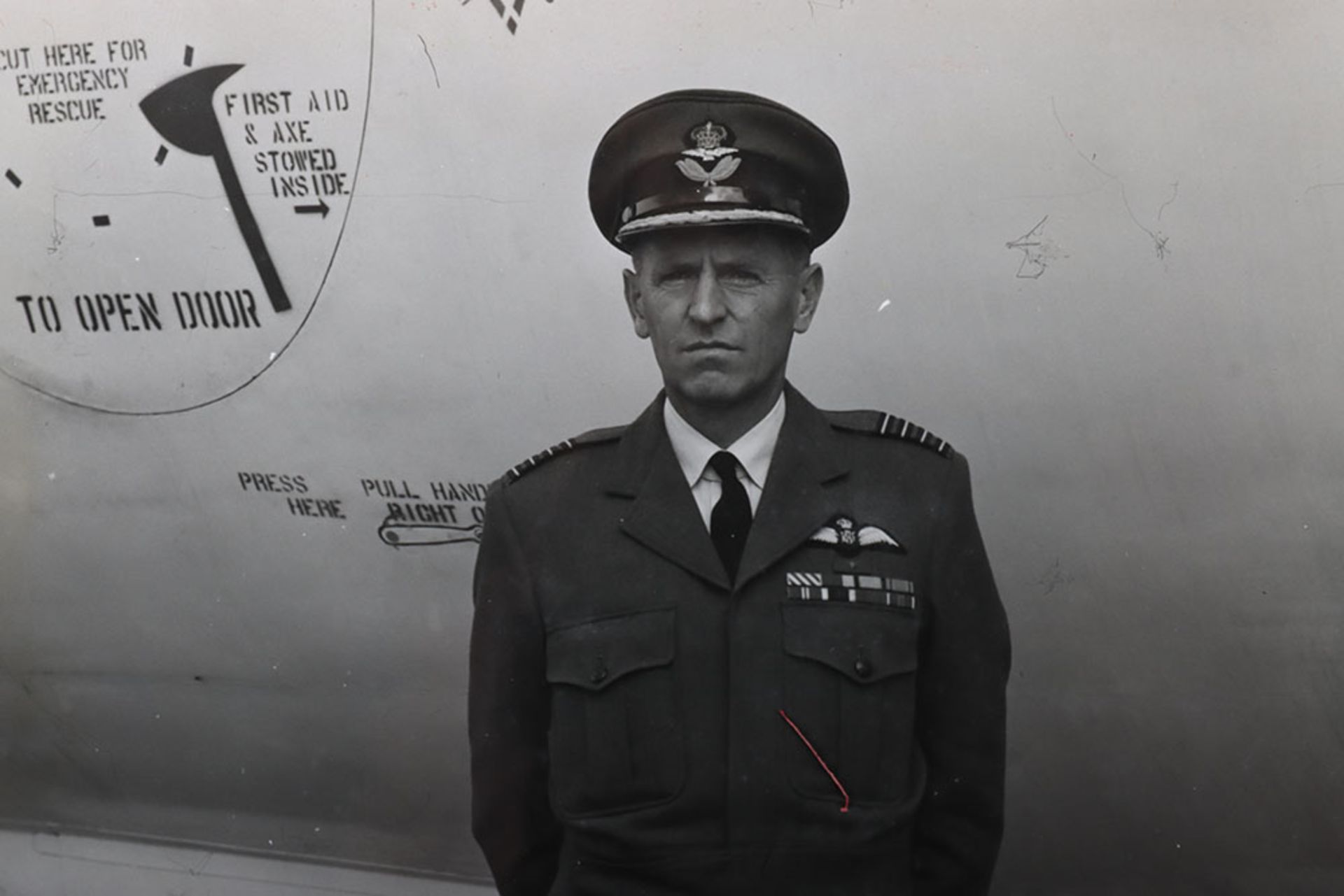 Leonard Trent VC. Signed photograph - Image 2 of 5