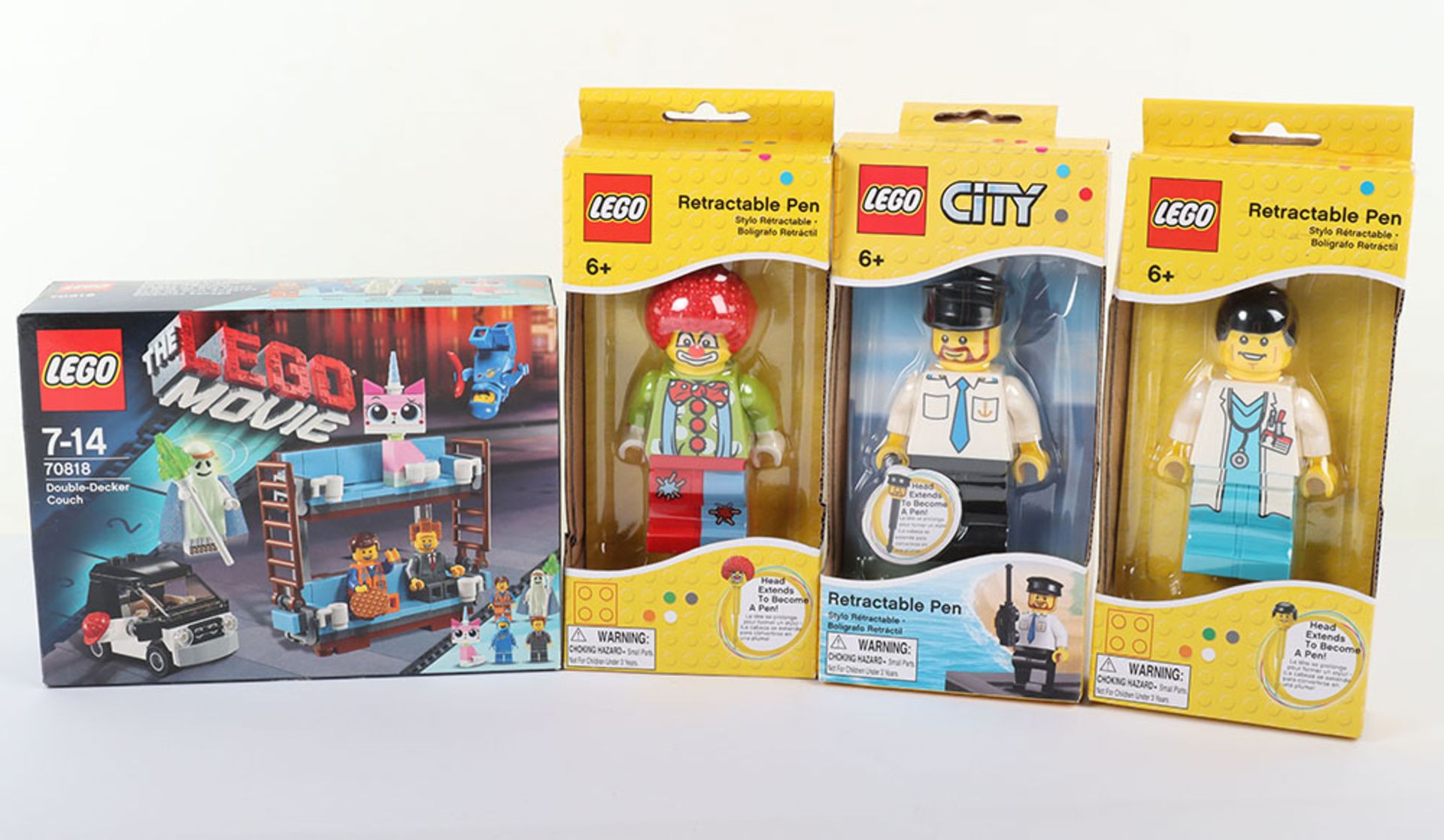 Lego “The Lego Movie” 70818 Double-Decker Couch sealed with minifigure pens