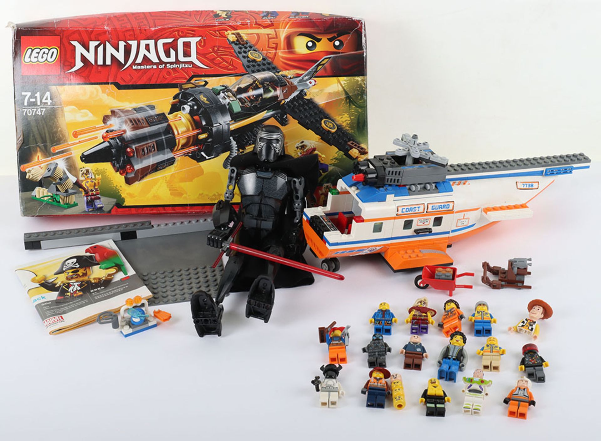 Mixed Lego Ninjago, star wars, city trains and more