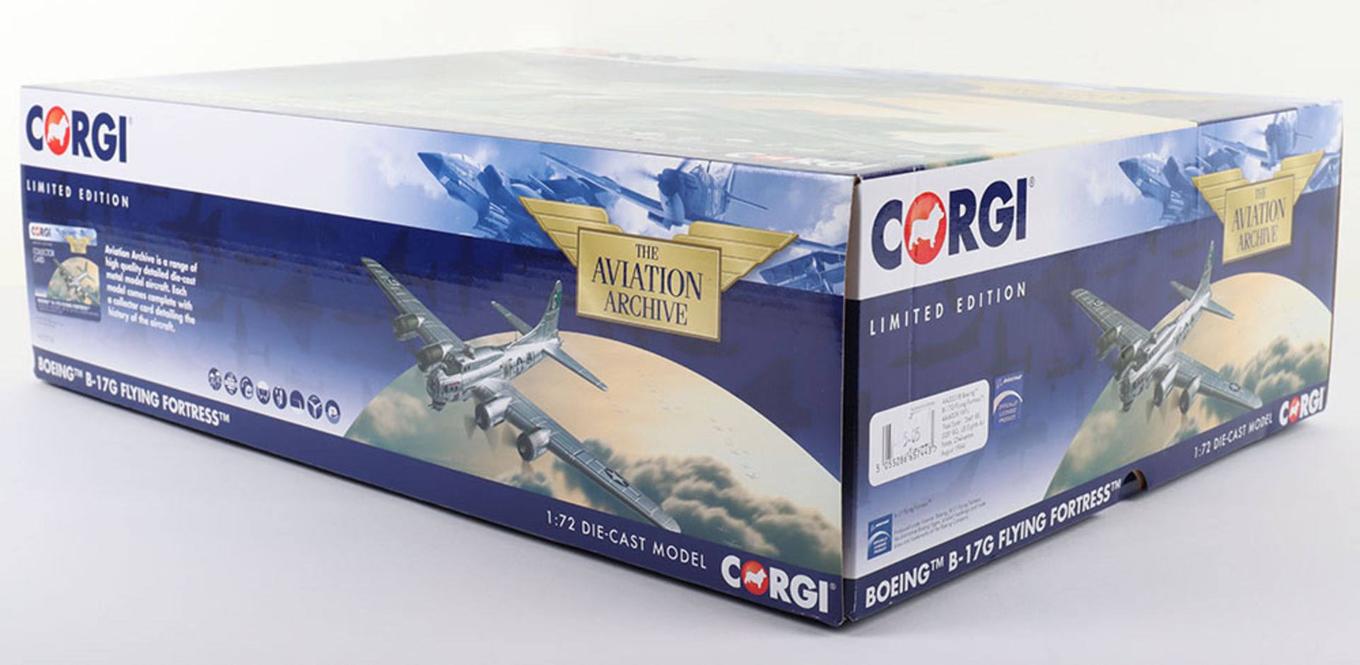 Corgi “The Aviation Archive” AA33318 Boeing B-17G Fortress boxed model - Image 4 of 6