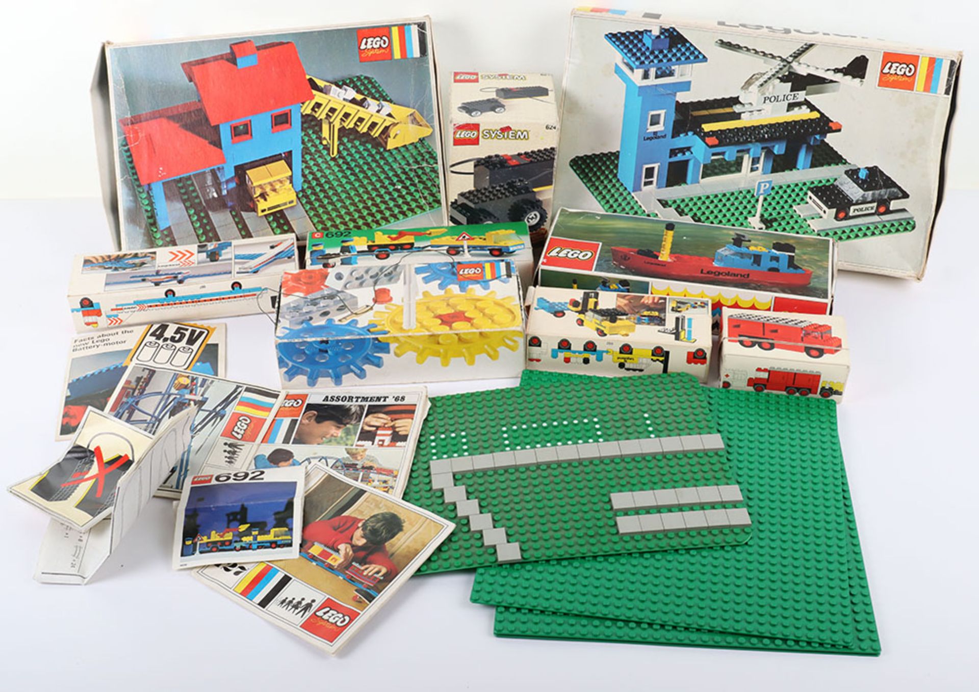 1970s Mixed Lego Sets and bricks