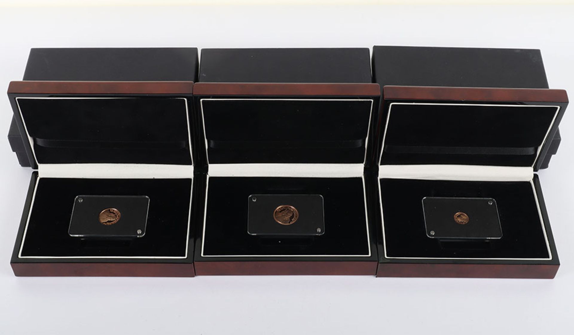 Gibraltar Sir Winston Churchill – Our Finest Hour 2015 three coin set, Sovereign, Half Sovereign, Qu - Bild 3 aus 3