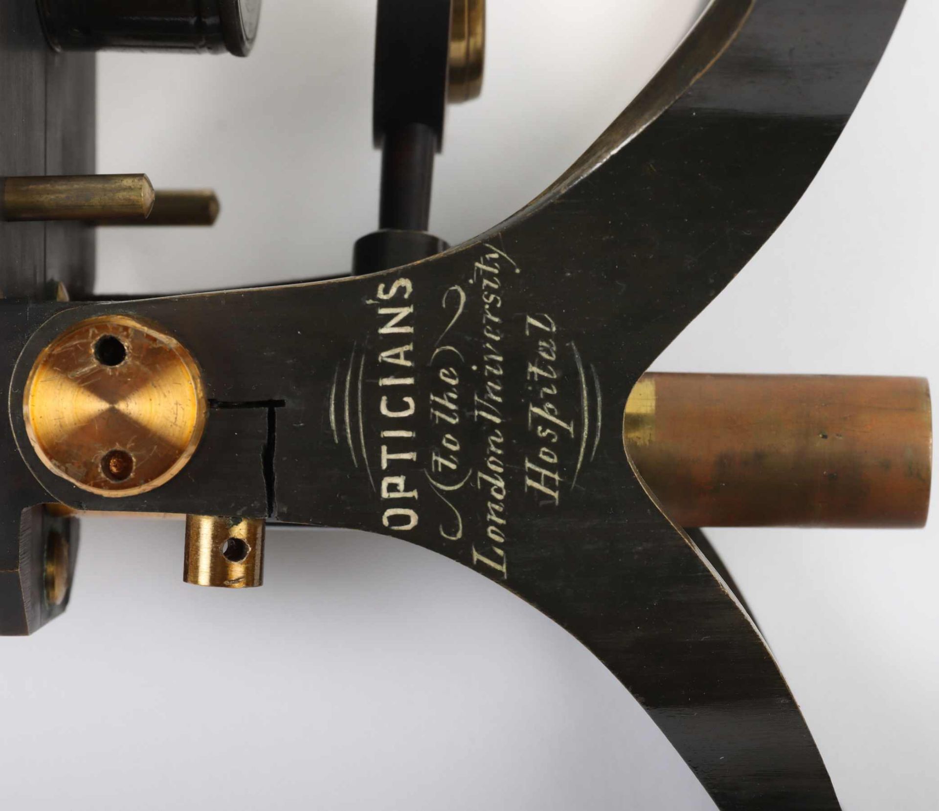 A late Victorian brass microscope and lens, W. Johnson & Sons London - Bild 7 aus 12
