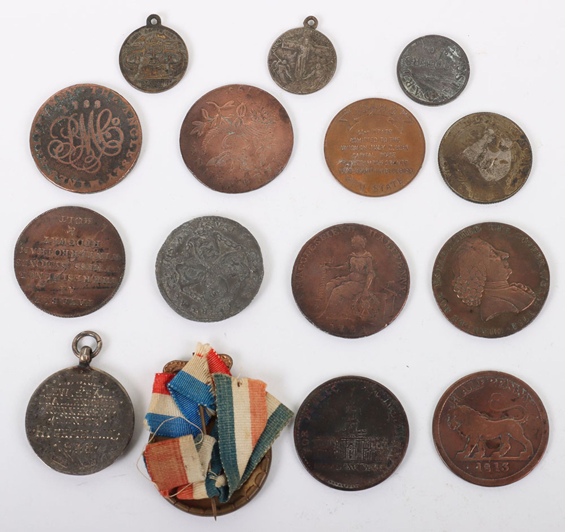 Mixed lot including seven 18th and 19th century halfpenny tokens - Image 2 of 2