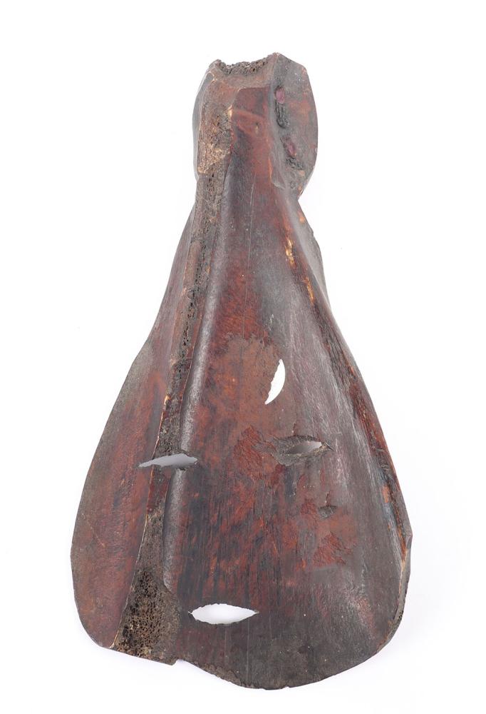A West African carved wood Makonde style spoon - Image 2 of 2