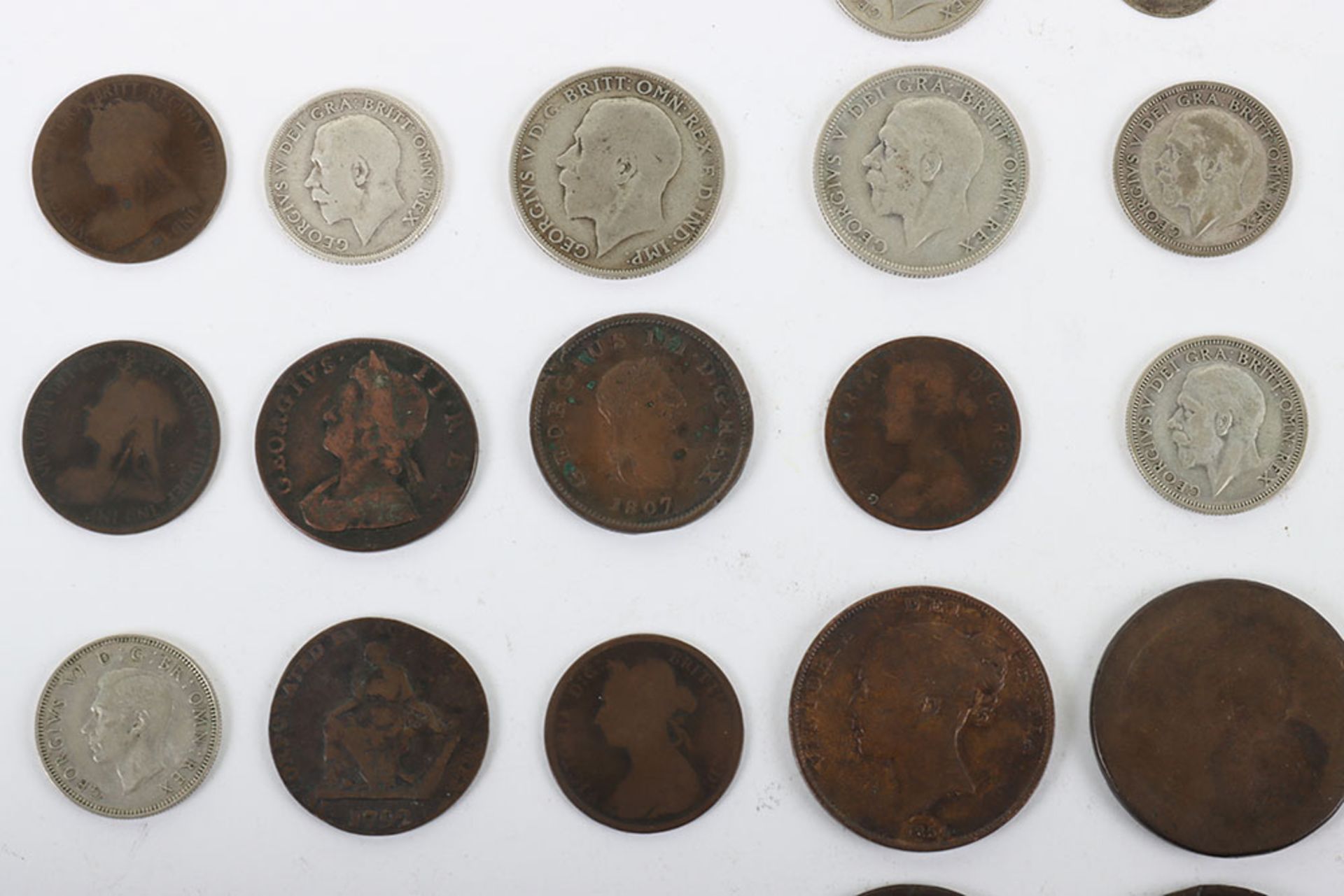 Selection of Georgian and later coinage - Image 4 of 10