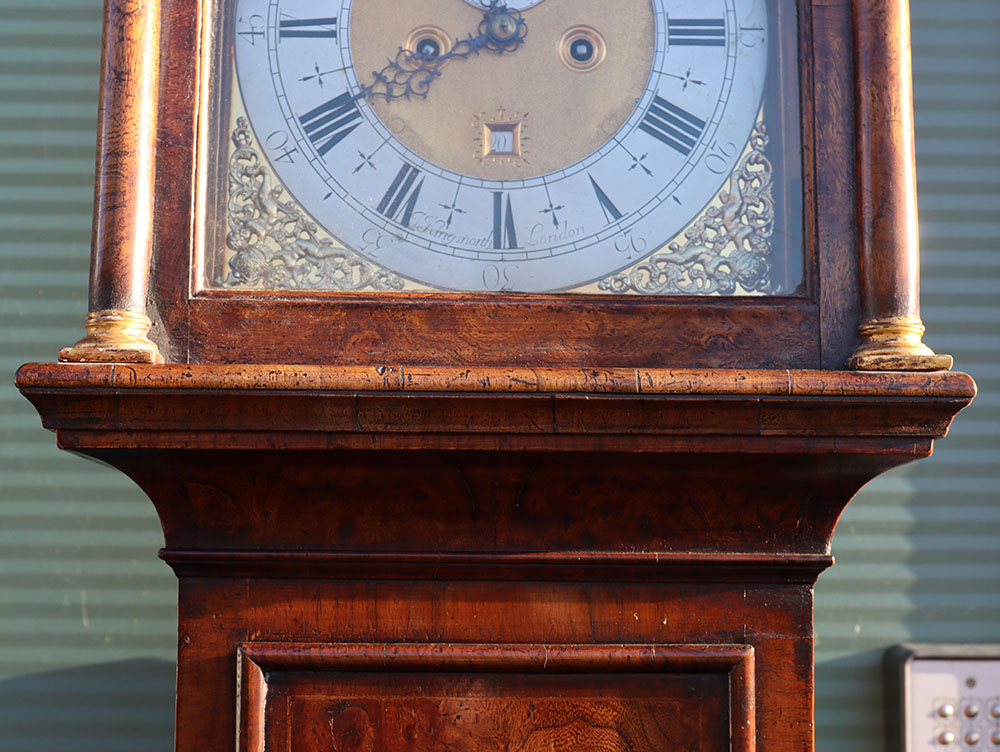 A fine 17th century William III walnut 8-day longcase clock, John Kingsnorth circa 1695 - Image 4 of 32