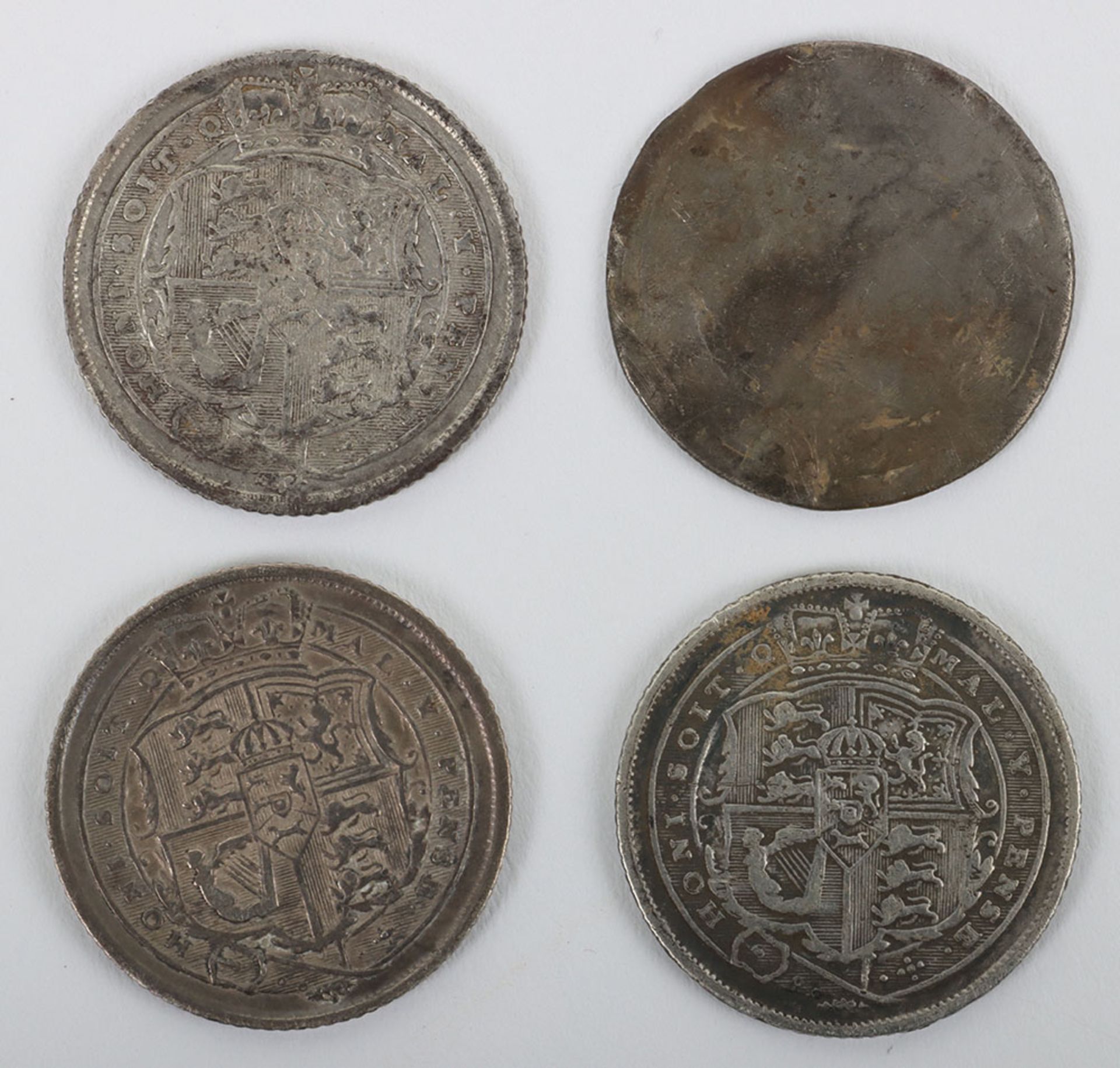 Four George III ‘bull head’ sixpences - Bild 2 aus 2