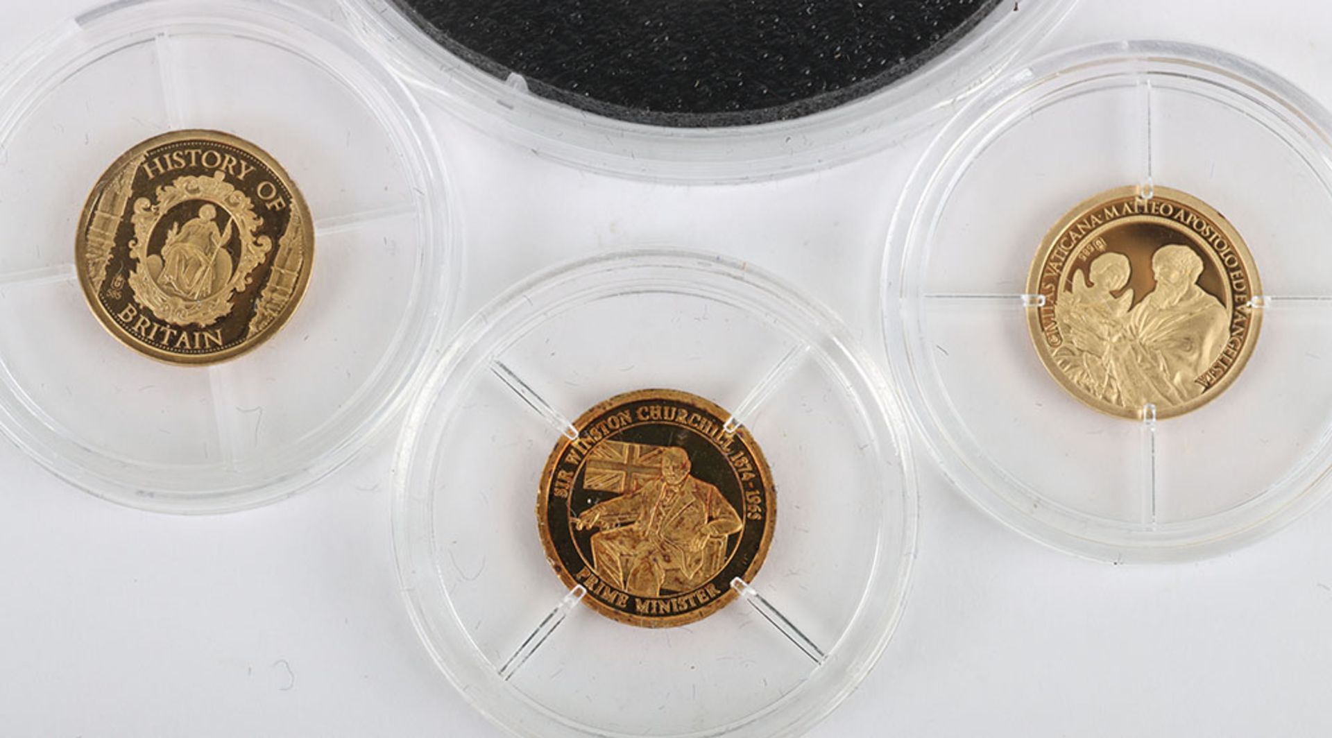 A 9ct gold Crown Liberty & Britannia (4g) with 3x 1.5g 15ct gold coins - Bild 3 aus 5