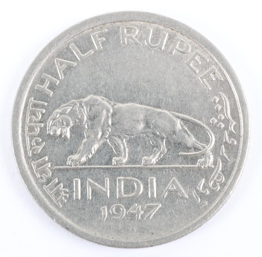 British India, George V (1910-1936), Half Rupee 1928, 1 Anna 1936, One Quarter Anna 1927 and 1/12 An - Image 4 of 5