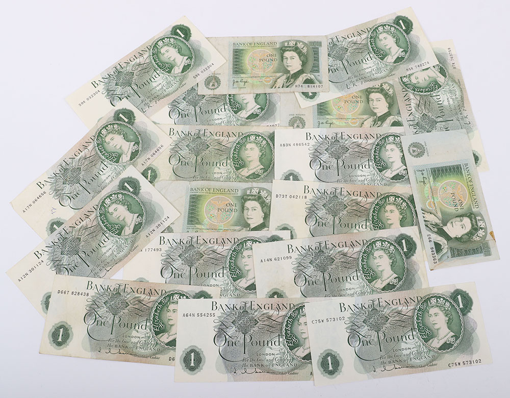 A selection of mostly GB and world Banknotes, including 18x One Pound notes, 10 Shillings - Image 4 of 7