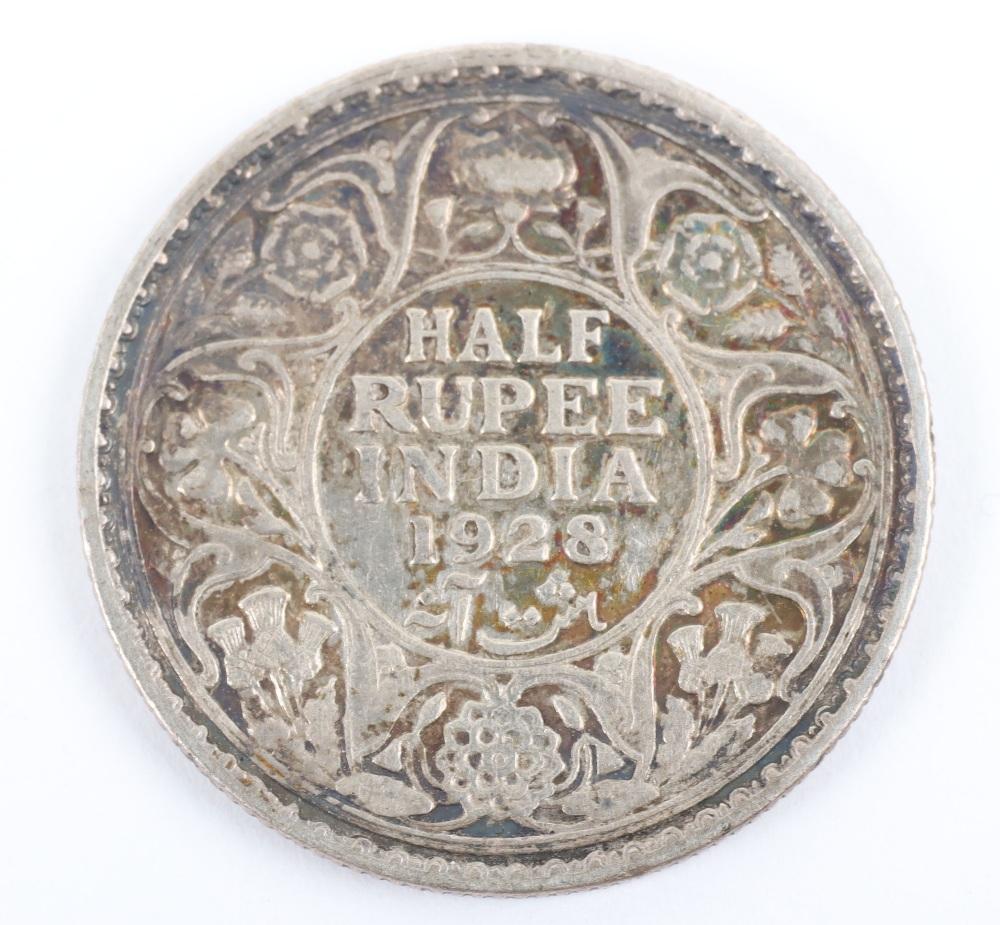 British India, George V (1910-1936), Half Rupee 1928, 1 Anna 1936, One Quarter Anna 1927 and 1/12 An - Image 2 of 5