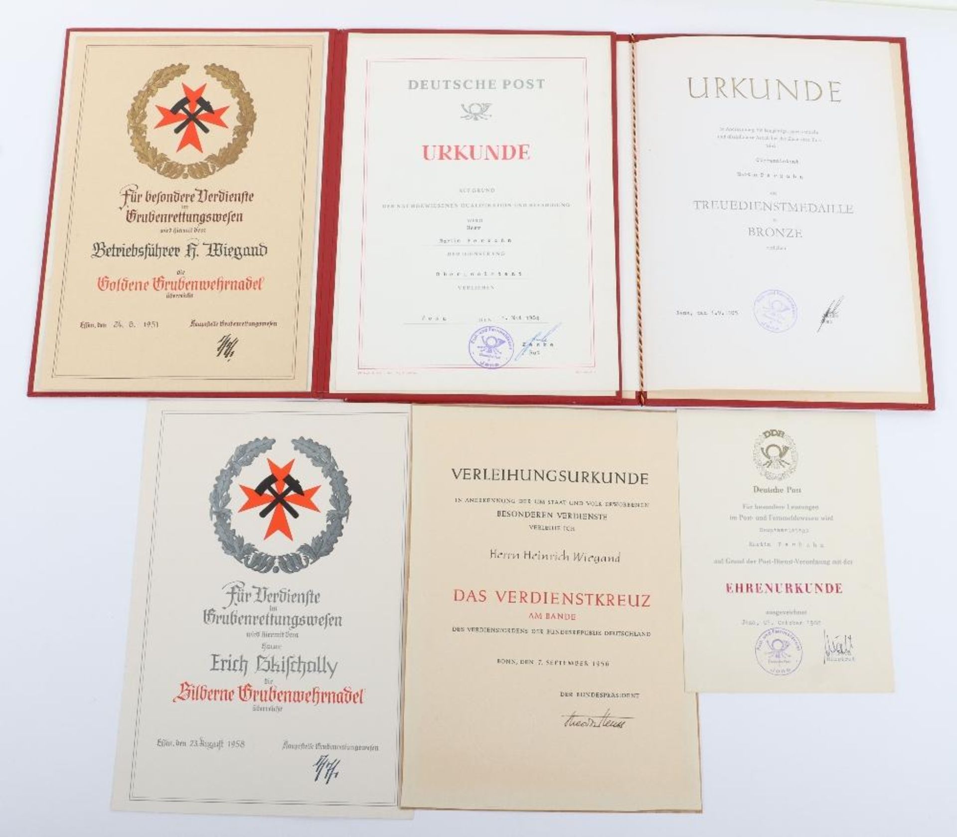 Large and Interesting Collection of East German (DDR) Awards - Bild 9 aus 15